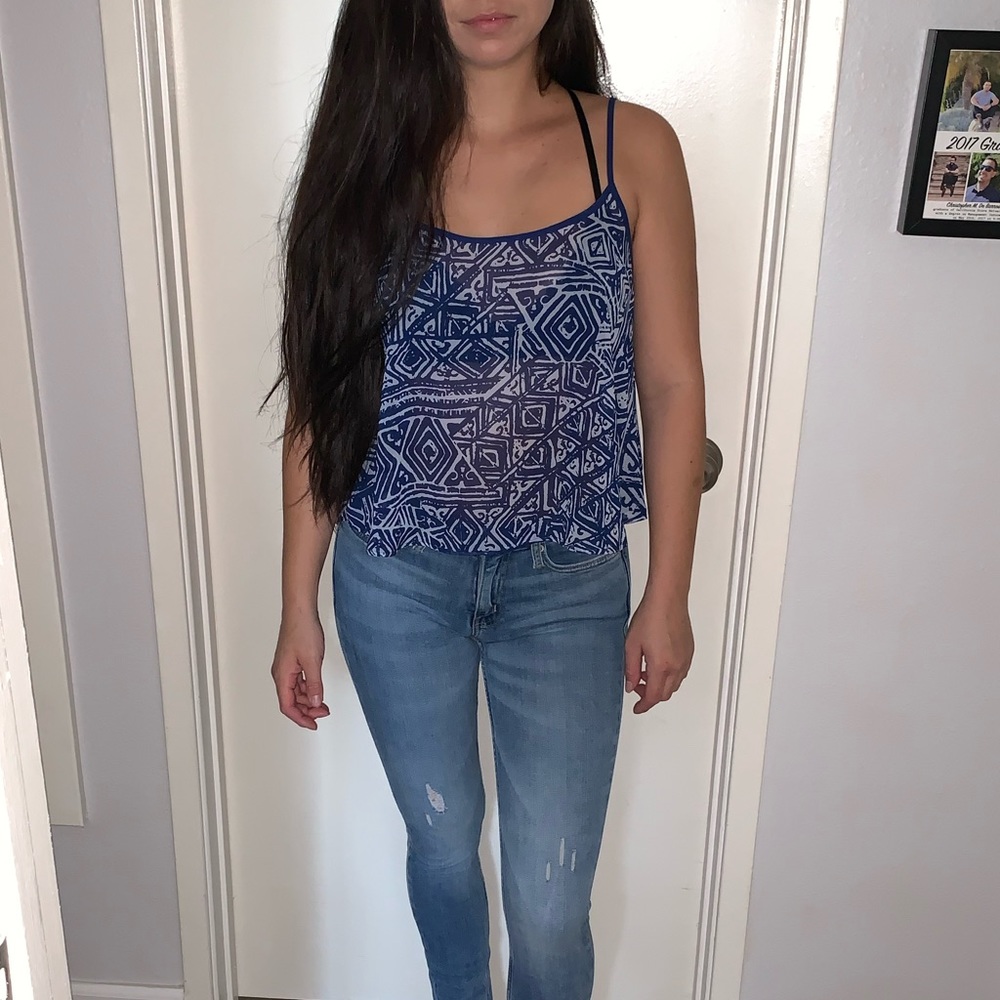 Cute flowy crop tank